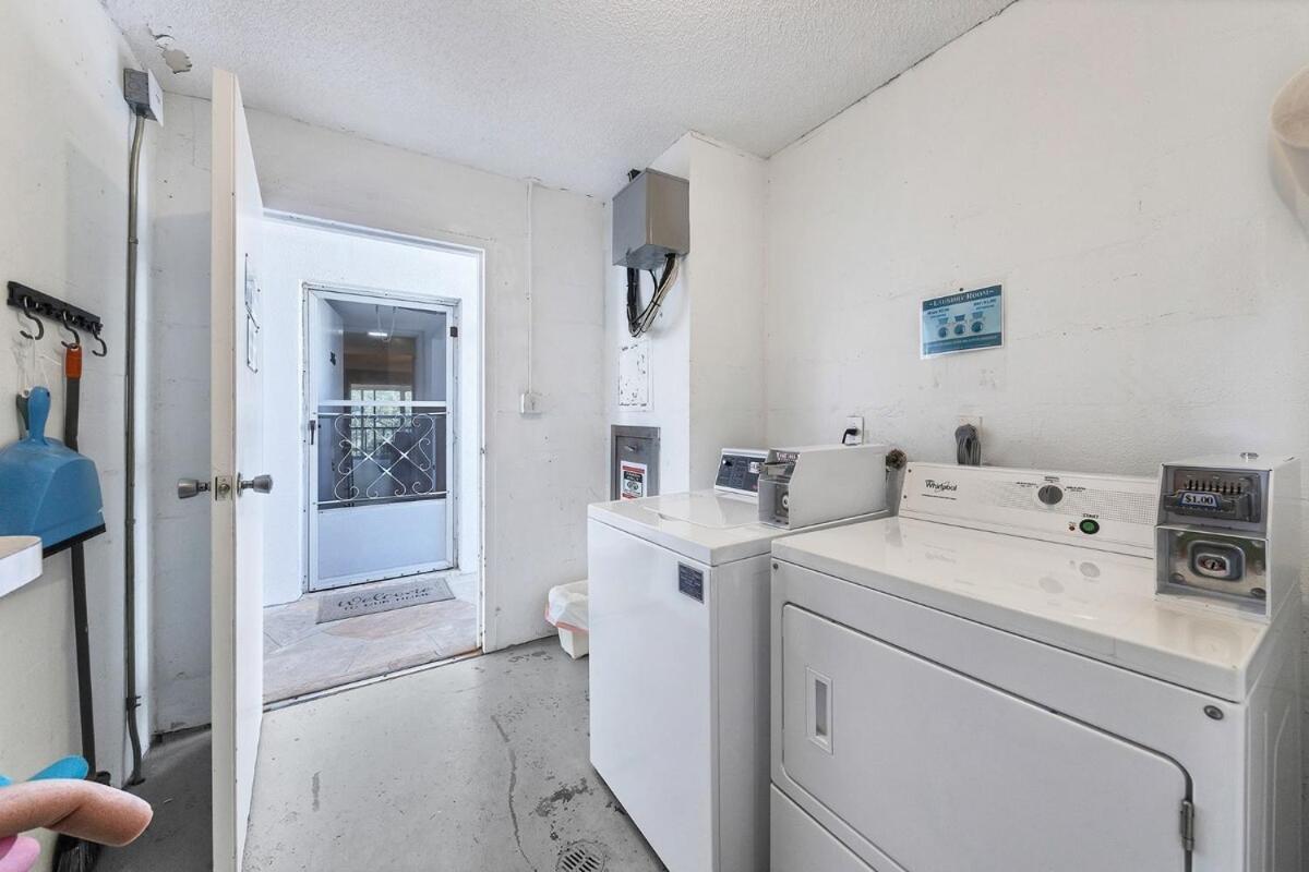 2 Bed 2 Bath Centrally Located On Siesta Key Sarasota Exterior foto